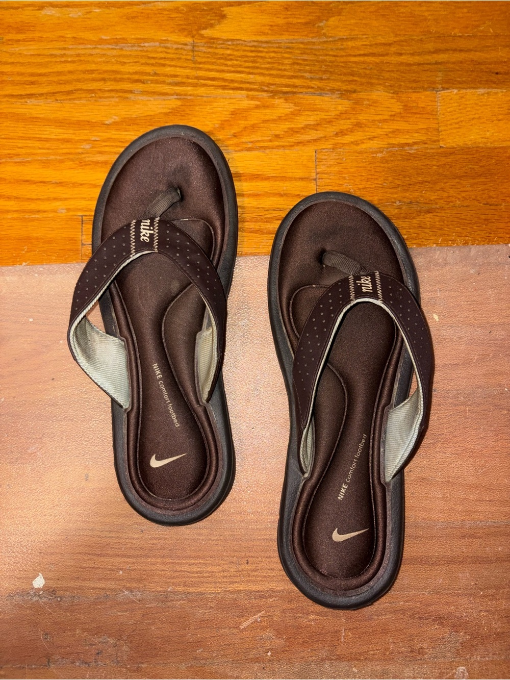 Nike Women’s Brown Cushion Flip Flop